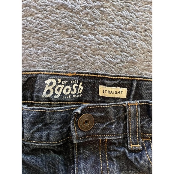 OshKosh B’gosh Boys Classic Jeans - Size 10R- Adjustable Waist - Great Condition - Picture 3 of 6